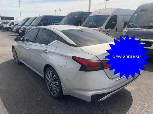 2023 Nissan Altima 2.5 SL