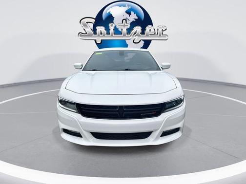 2017 Dodge Charger SXT