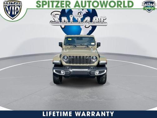 2026 Jeep Gladiator Sport