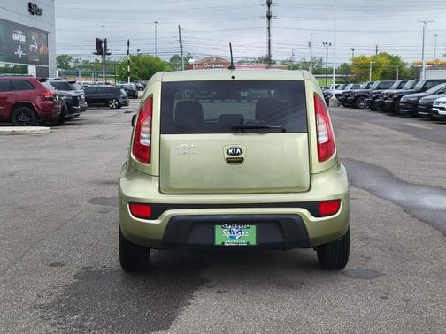 2013 Kia Soul Base