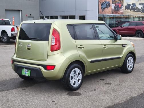 2013 Kia Soul Base
