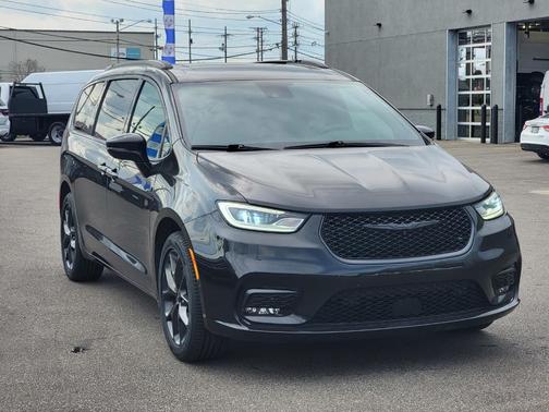 2021 Chrysler Pacifica Limited
