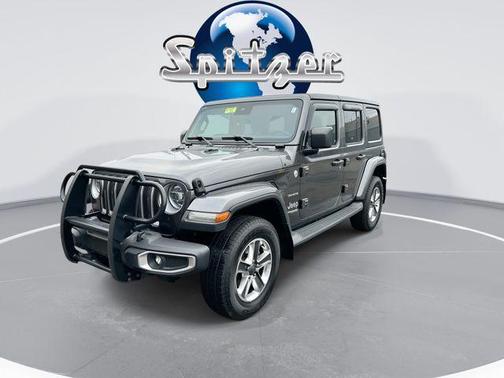 2019 Jeep Wrangler Unlimited Sahara