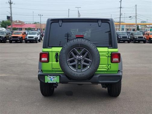 2025 Jeep Wrangler Sport