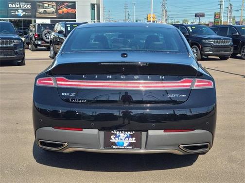 2018 Lincoln MKZ Premiere