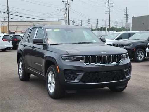2025 Jeep Grand Cherokee Laredo X