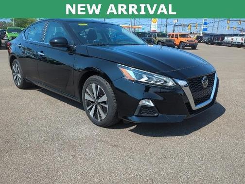2022 Nissan Altima 2.5 SV