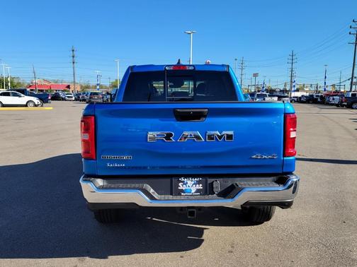 2025 RAM 1500 Big Horn/Lone Star