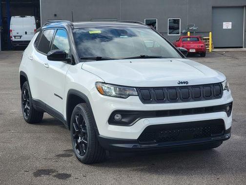 2022 Jeep Compass Altitude
