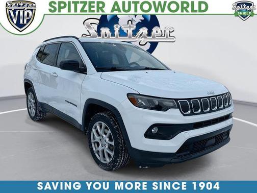 2022 Jeep Compass Latitude Lux