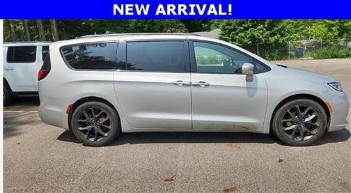 2022 Chrysler Pacifica Limited