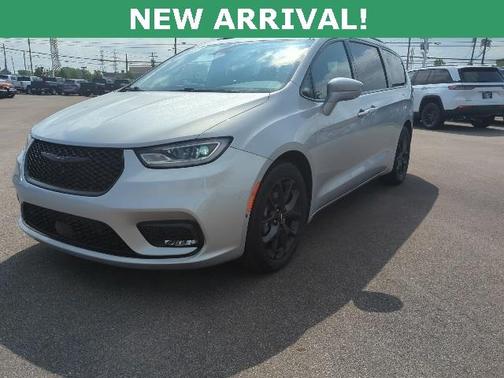 2022 Chrysler Pacifica Limited