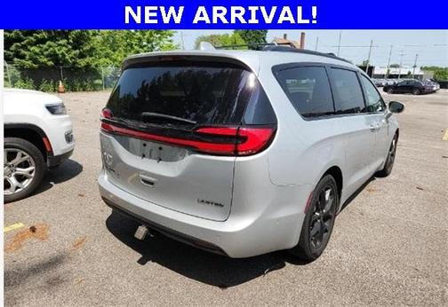 2022 Chrysler Pacifica Limited