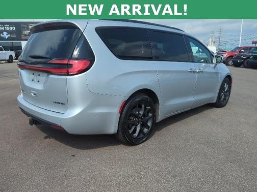 2022 Chrysler Pacifica Limited