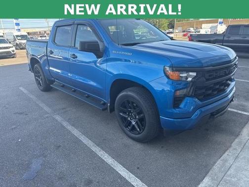 2022 Chevrolet Silverado 1500 Custom