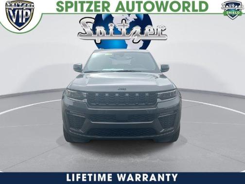 Metallic 2026 Jeep Grand Cherokee Limited