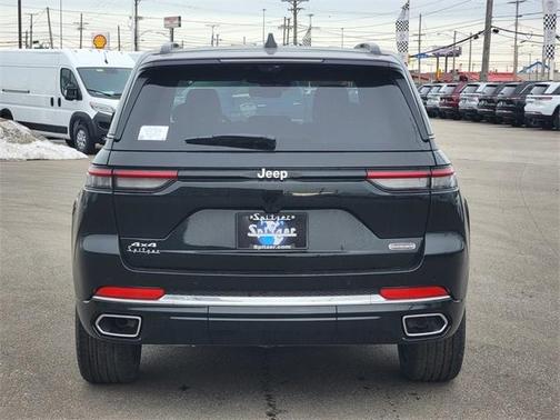 2025 Jeep Grand Cherokee Overland