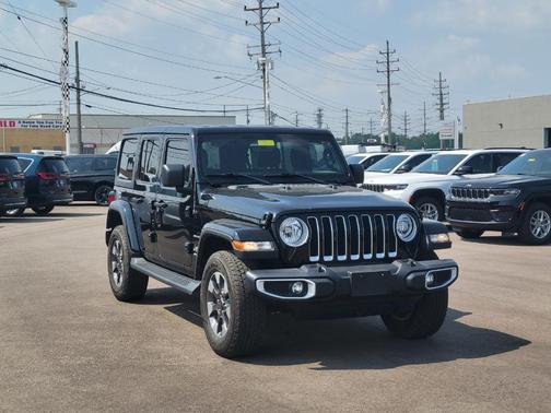 2021 Jeep Wrangler Unlimited Sahara