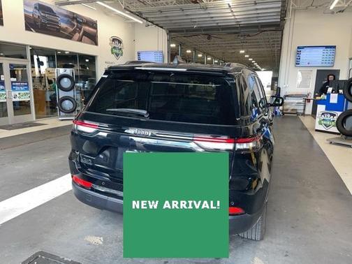 2024 Jeep Grand Cherokee Laredo