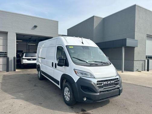 Bright White Clearcoat 2026 RAM ProMaster 2500 High Roof