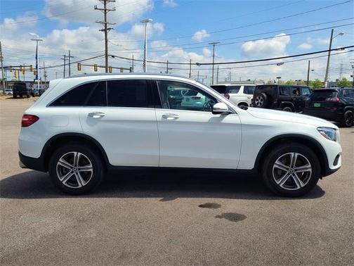 2019 Mercedes-Benz GLC 300 Base 4MATIC