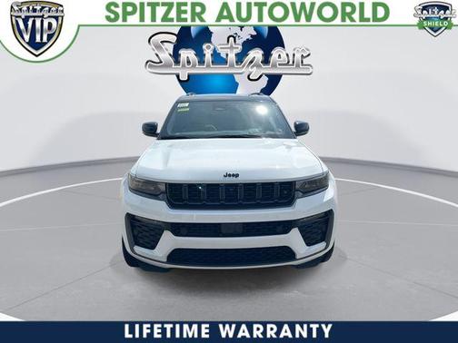 Bright White Clearcoat 2026 Jeep Grand Cherokee L Summit