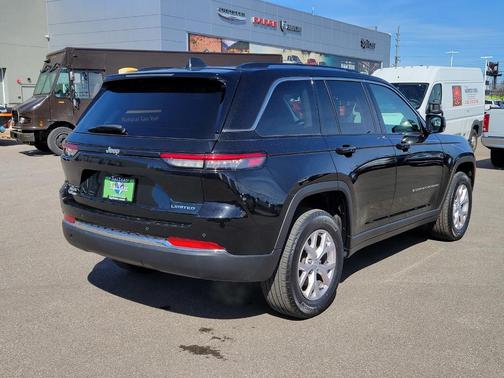 2022 Jeep Grand Cherokee Limited