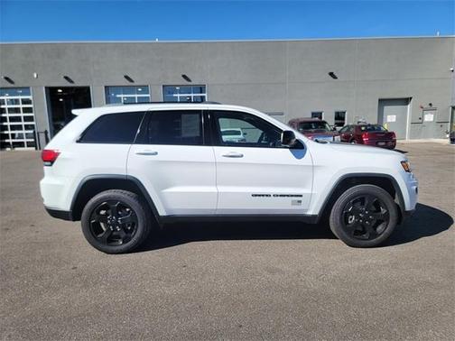 2021 Jeep Grand Cherokee Laredo