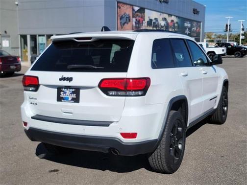 2021 Jeep Grand Cherokee Laredo