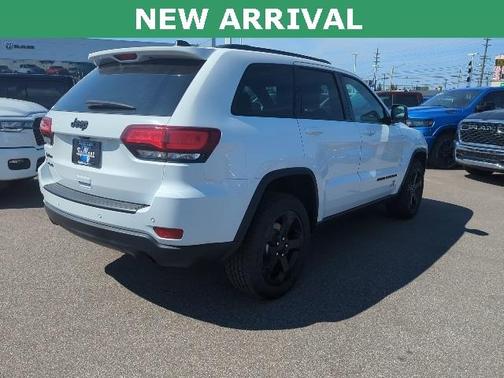 2021 Jeep Grand Cherokee Laredo