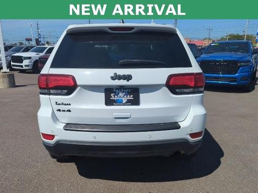2021 Jeep Grand Cherokee Laredo