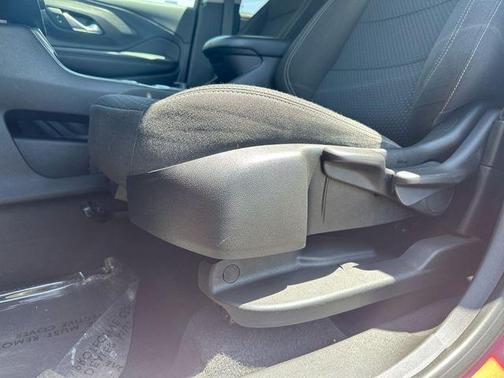 Cayenne Red Tintcoat 2022 GMC Terrain SLE