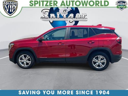 Cayenne Red Tintcoat 2022 GMC Terrain SLE