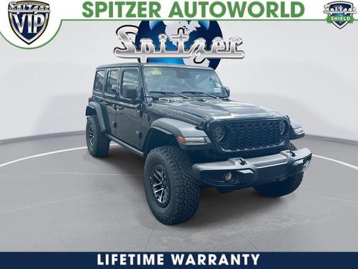 Black Clearcoat 2026 Jeep Wrangler Sport