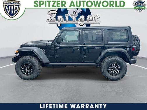 Black Clearcoat 2026 Jeep Wrangler Sport