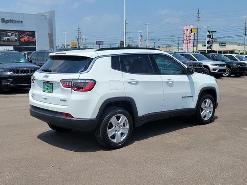 2022 Jeep Compass Latitude