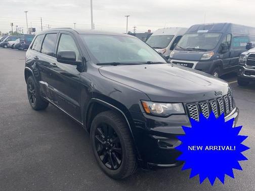 2017 Jeep Grand Cherokee Altitude