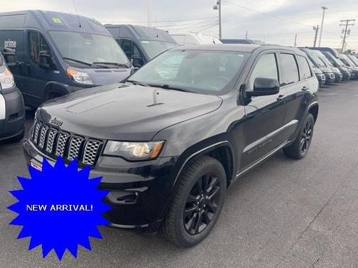 2017 Jeep Grand Cherokee Altitude