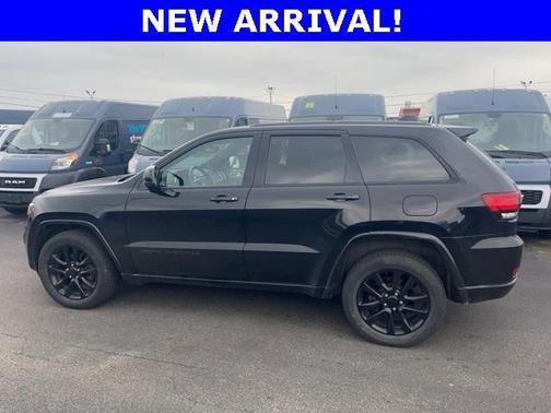 2017 Jeep Grand Cherokee Altitude