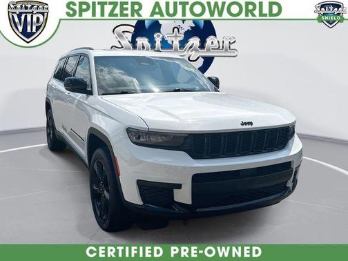 Bright White Clearcoat 2023 Jeep Grand Cherokee L Laredo