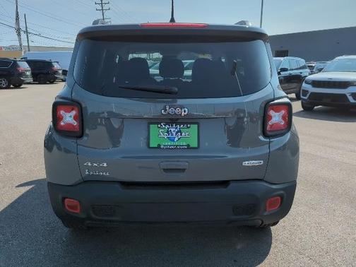 2022 Jeep Renegade Latitude