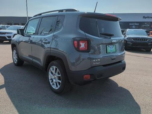 2022 Jeep Renegade Latitude