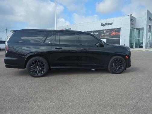 2024 Cadillac Escalade ESV Sport Platinum