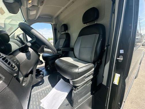 Black Clearcoat 2022 RAM ProMaster 2500 High Roof