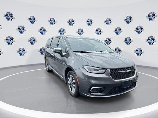 2022 Chrysler Pacifica Hybrid Limited