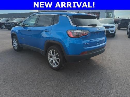 2023 Jeep Compass Latitude Lux