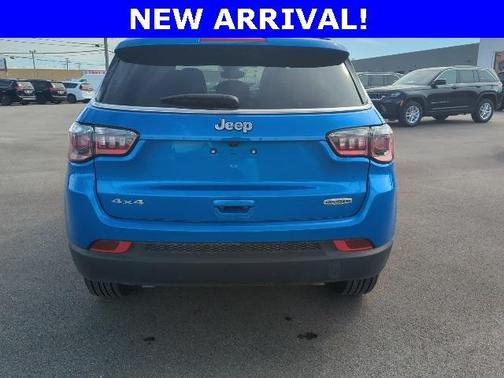 2023 Jeep Compass Latitude Lux
