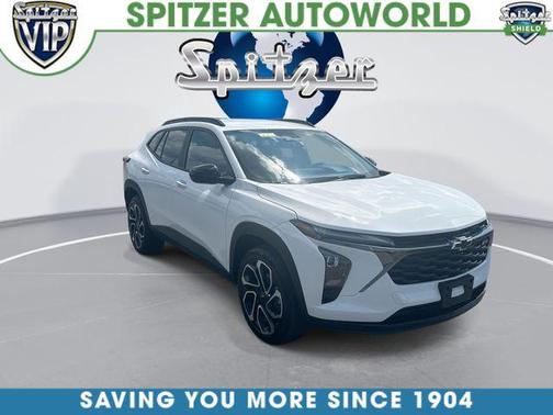 Summit White 2025 Chevrolet Trax 2RS