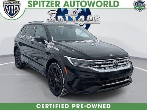 2022 Volkswagen Tiguan 2.0T SE R-Line Black