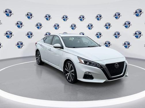 2020 Nissan Altima 2.5 Platinum